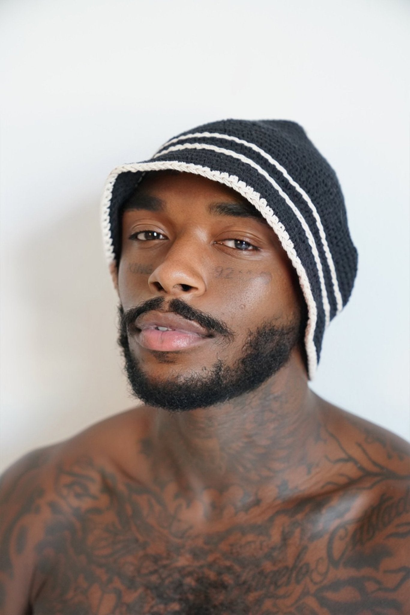 Monochrome Crochet Striped Beanie - TB-BondMenBucket hat
