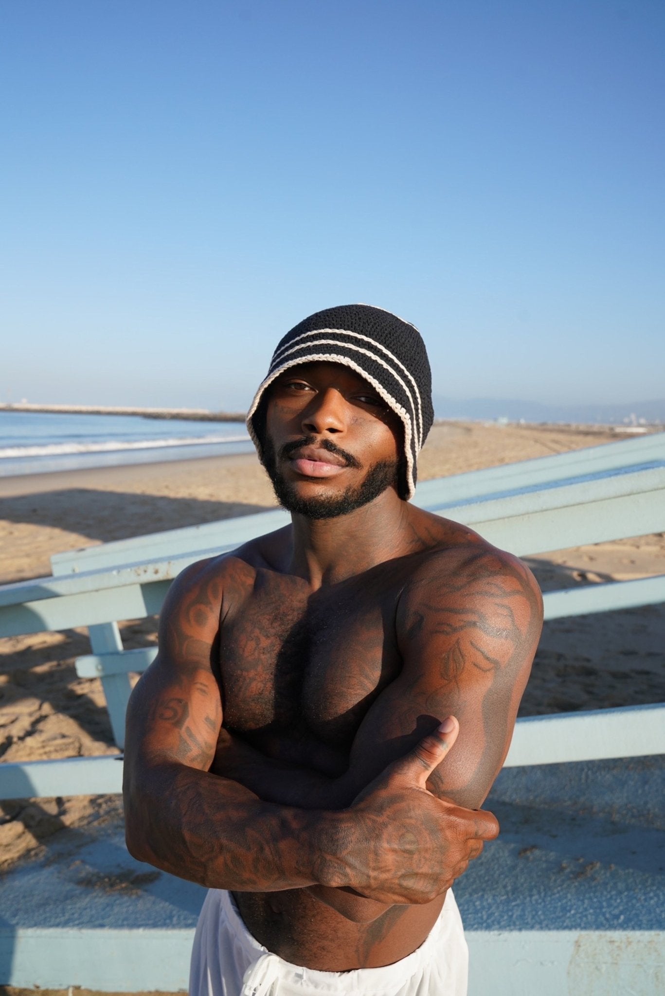 Monochrome Crochet Striped Beanie - TB-BondMenBucket hat