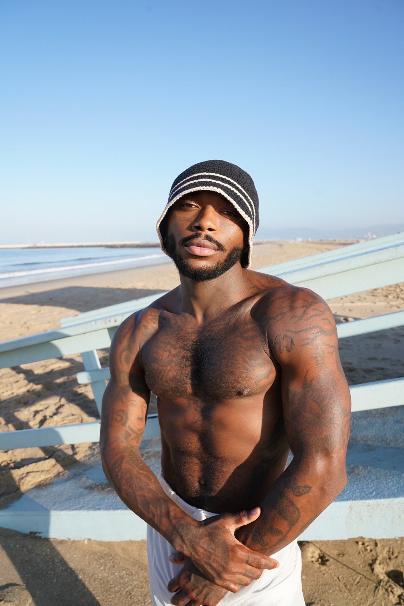 Monochrome Crochet Striped Beanie - TB-BondMenBucket hat