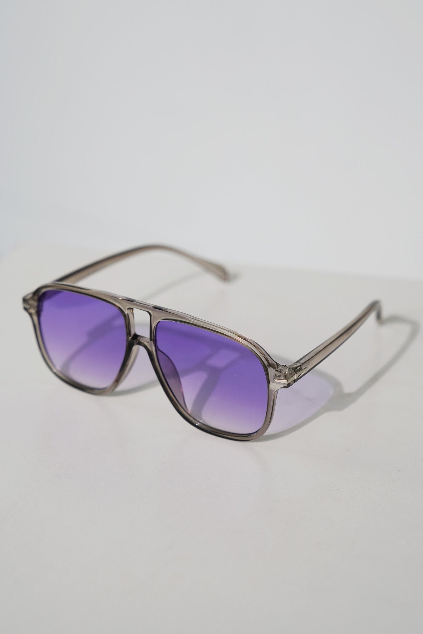 Oversized Retro Purple Tint Summer Sunglasses - TB-BondMenSunglasses