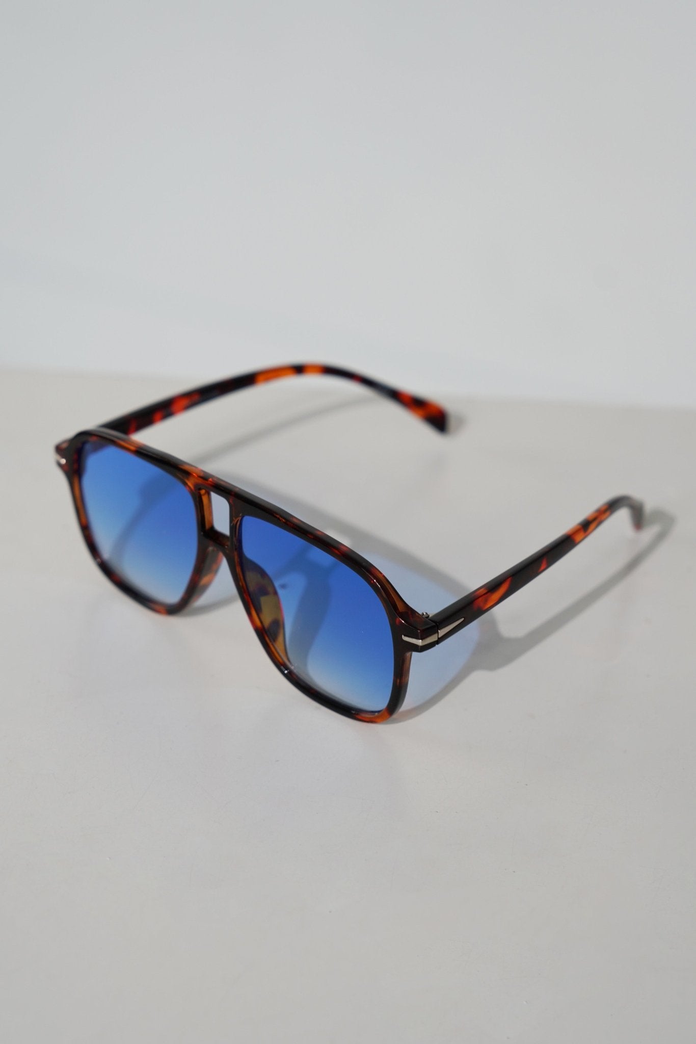 Oversized Retro Blue Tint and Torqoise Summer Sunglasses - TB-BondMenSunglasses