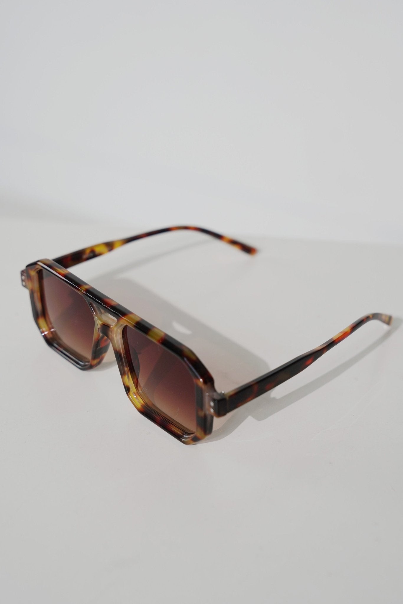 Popping Brown Tint and Torqoise Frame Sunglasses - TB-BondMenSunglasses